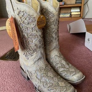 Women’s new corral boots